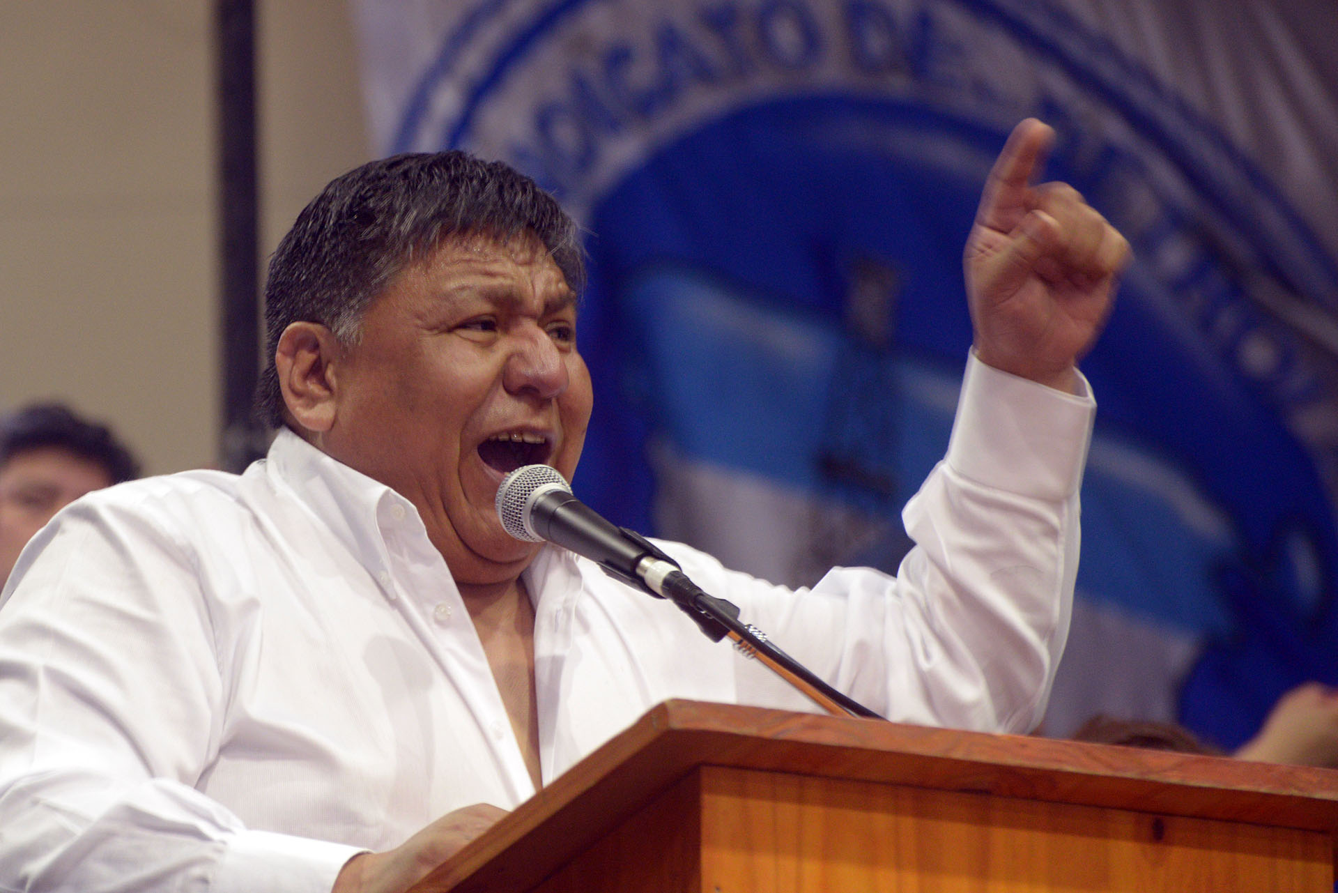 Ávila: “No vamos a permitir que YPF nos presione”