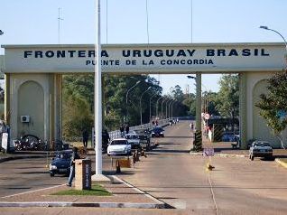 Uruguay anunció el cierre parcial de sus fronteras | El Comodorense
